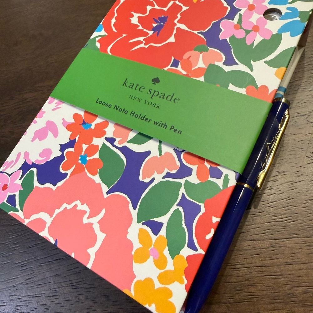 NWT! ♠️ Kate Spade Floral Note Holder with Pen